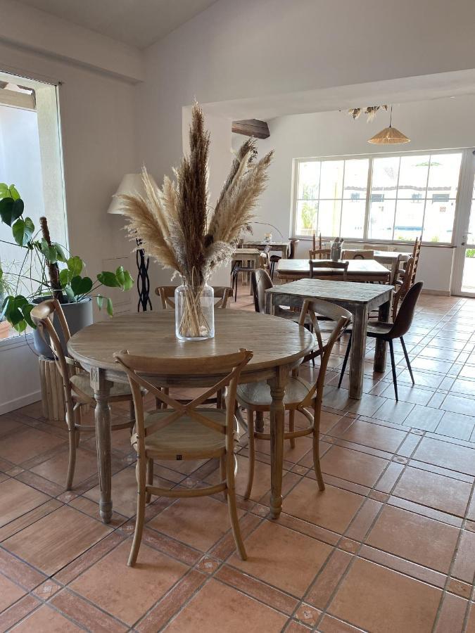 Hotel Du Pont Blanc Saintes-Maries-de-la-Mer Kültér fotó