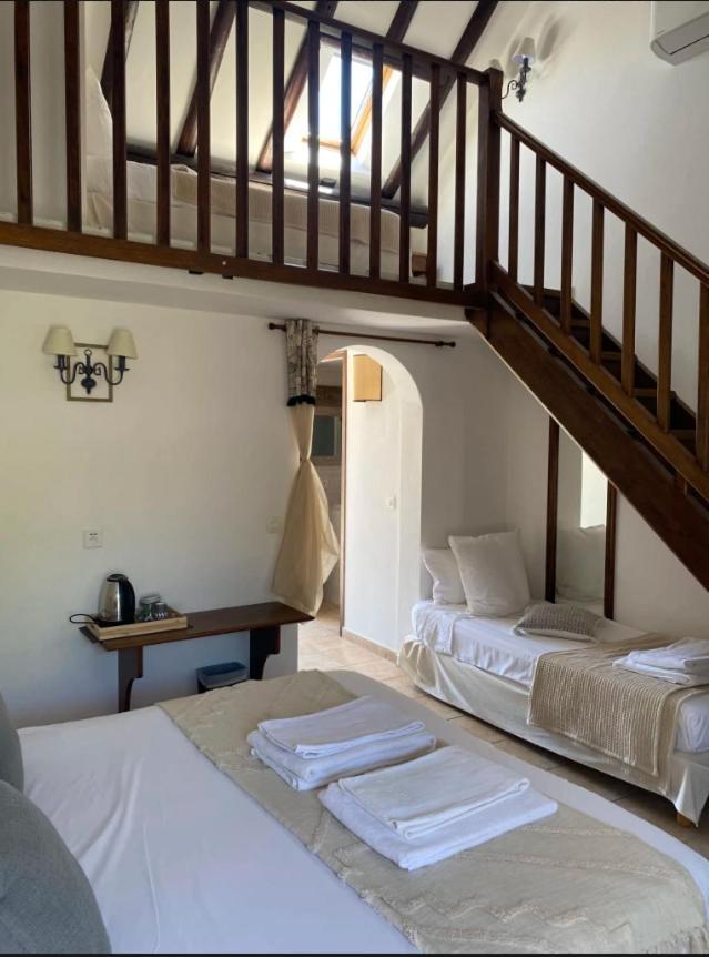 Hotel Du Pont Blanc Saintes-Maries-de-la-Mer Kültér fotó
